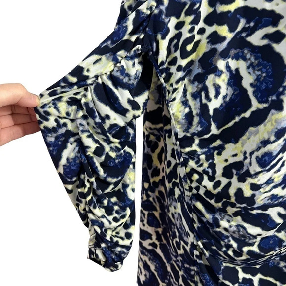 Fashion Bug Ruched Tunic Blouse 2X Stretchy Leopard Print Blue Neon Yellow White - Picture 8 of 12